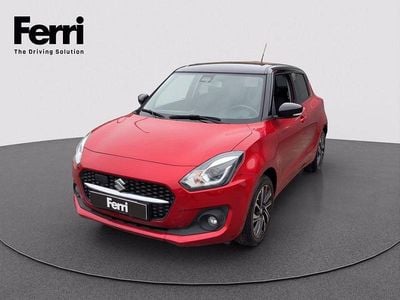 Usata Suzuki Swift 83 CV (61 kW) 2022 Rosso metallizzato Utilitaria