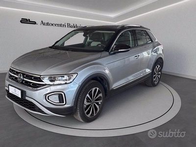 Usata VW T-Roc Style 150 CV (110 kW) 2022 Pyrit silver met/tetto nero me SUV