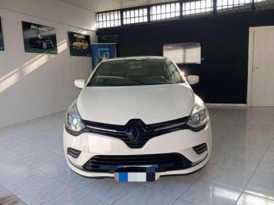 Usata Renault Clio IV 73 CV (53 kW) 2018 Beige Berlina
