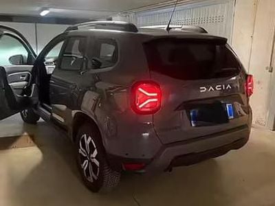 Usata Dacia Duster 100 CV (73 kW) 2023 Grigio SUV