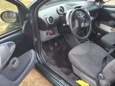 Usata Toyota Aygo 68 CV (50 kW) 2006 Grigio Utilitaria