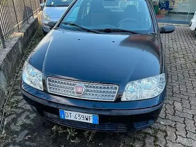 Usata Fiat Punto 60 CV (44 kW) 2009 Nero Utilitaria