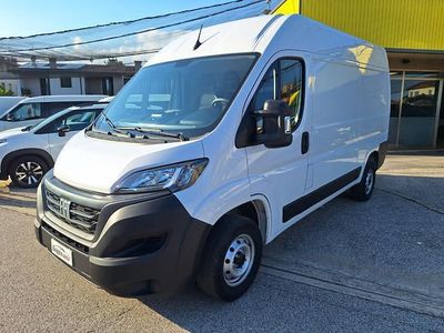 Usata Fiat Ducato 140 CV (102 kW) 2024 Bianco pastello Furgone