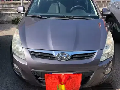 Usata Hyundai i20 100 CV (73 kW) 2011 Utilitaria