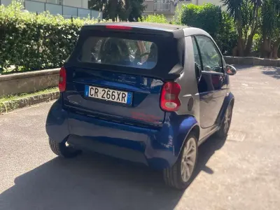 Usata Smart ForTwo Cabrio Pulse 61 CV (44 kW) 2004 Blu/azzurro Cabrio