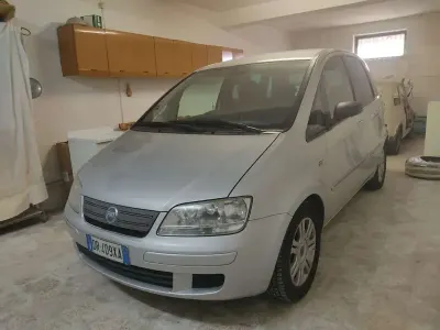 Usata Fiat Idea Emotion 95 CV (69 kW) 2008 Monovolume
