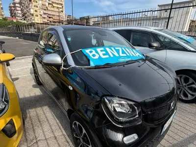 Usata Smart ForFour Passion 71 CV (52 kW) 2016 Nero Utilitaria