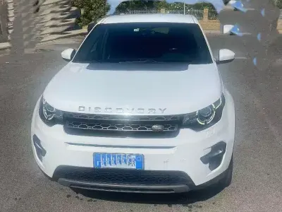 Usata Land Rover Discovery 5 150 CV (110 kW) 2018 Bianco SUV