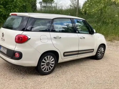 Usata Fiat 500L Living 120 CV (88 kW) 2016 Bianco Monovolume