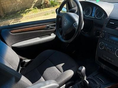 Mercedes A180