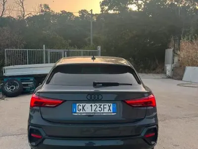 Usata Audi Q3 Sportback Business Plus 150 CV (110 kW) 2022 Grigio SUV