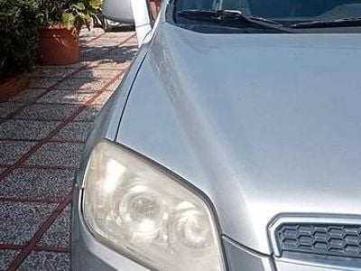 Usata Chevrolet Captiva 127 CV (93 kW) 2009 Grigio SUV