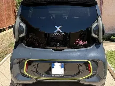 Usata XEV Yoyo 7 kW (10 CV) 2024 Nero Utilitaria