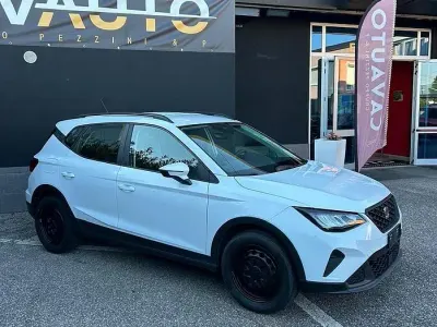 Usata Seat Arona Style 95 CV (69 kW) 2024 Bianco SUV