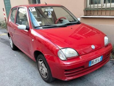 Usata Fiat 600 54 CV (39 kW) 2008 Rosso Utilitaria