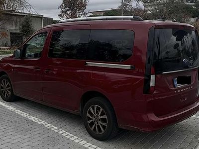 Usata Ford Tourneo Connect Titanium 170 CV (125 kW) 2023 Marrone Monovolume