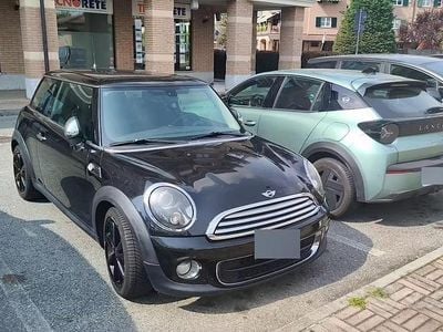 Begagnad Mini One D 90 HK (66 kW) 2011 Svart Halvkombi