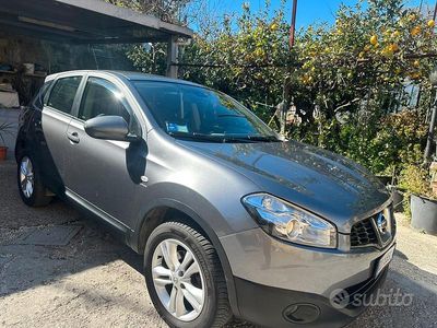 Usata Nissan Qashqai 110 CV (80 kW) 2013 Grigio SUV