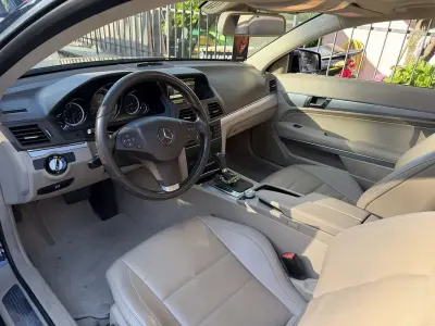 Usata Mercedes E350 Avantgarde 231 CV (169 kW) 2010 Blu Berlina
