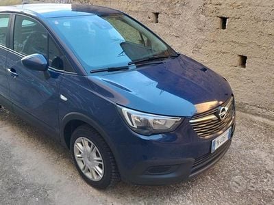 Usata Opel Crossland X 102 CV (75 kW) 2018 Blu SUV