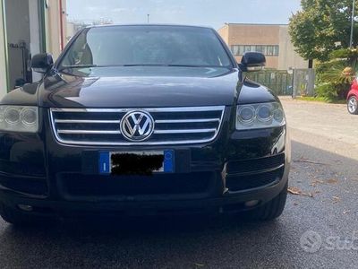 usata VW Touareg 3.0/240CV V6 TDI DPF tip. Exclusive