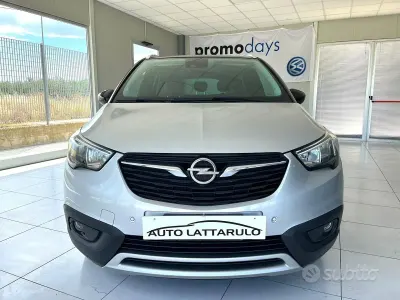 Usata Opel Crossland X Innovation 99 CV (72 kW) 2017 Grigio SUV