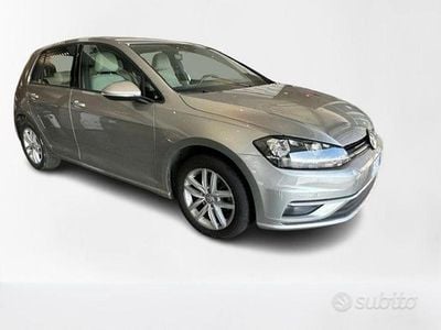 Usata VW Golf VII Business 116 CV (85 kW) 2019 Grigio Berlina