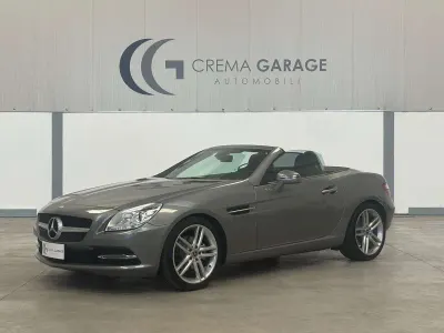 Usata Mercedes SLK200 184 CV (135 kW) 2015 Grigio scuro Cabrio