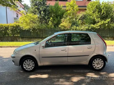 Usata Fiat Punto Classica 60 CV (44 kW) 2008 Grigio Utilitaria