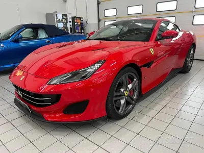 Usata Ferrari Portofino 600 CV (441 kW) 2019 Rosso Cabrio