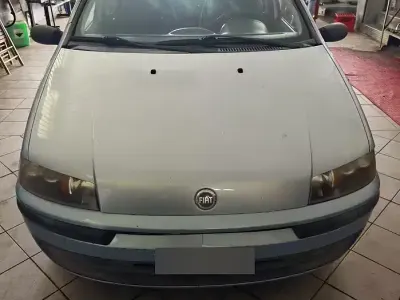 Usata Fiat Punto 60 CV (44 kW) 2002 Bluazzurro Utilitaria