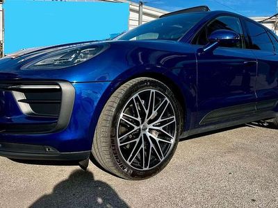 Usata Porsche Macan 265 CV (194 kW) 2023 Blu/azzurro SUV