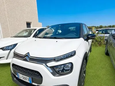 Usata Citroën C3 PureTech 110 CV (80 kW) 2022 Bianco Utilitaria