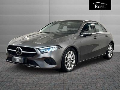 Begagnad Mercedes A180 Advanced 116 HK (85 kW) 2023 Svart Sedan
