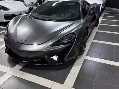 Usata McLaren 540C 540 CV (397 kW) 2017 Coupé