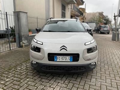 Usata Citroën C4 Cactus Shine 99 CV (72 kW) 2016 Bianco Utilitaria