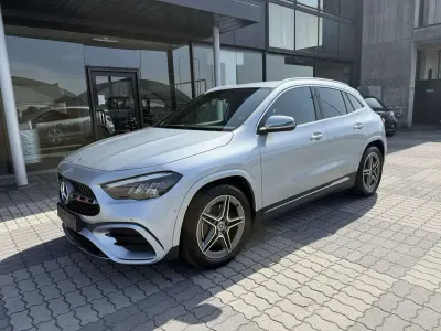 Usata Mercedes GLA180 Advanced Plus 136 CV (100 kW) 2025 Argento higt tech SUV