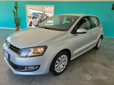Usata VW Polo Comfortline 75 CV (55 kW) 2014 Grigio Berlina