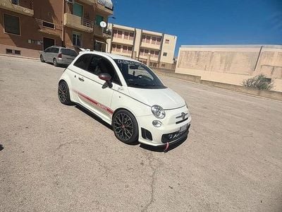 Usata Abarth 500 135 CV (99 kW) 2011 Bianco Utilitaria
