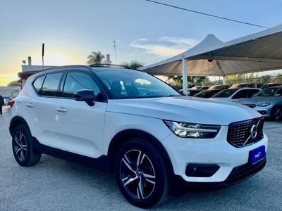 usata Volvo XC40 D3 AWD Geartronic R-design Tetto