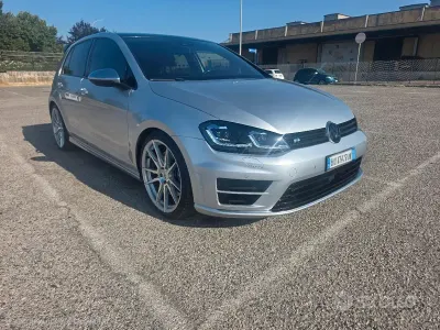 Usata VW Golf VII R 300 CV (220 kW) 2015 Grigio Berlina