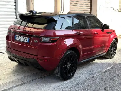 Usata Land Rover Range Rover evoque HSE 150 CV (110 kW) 2015 Rosso SUV