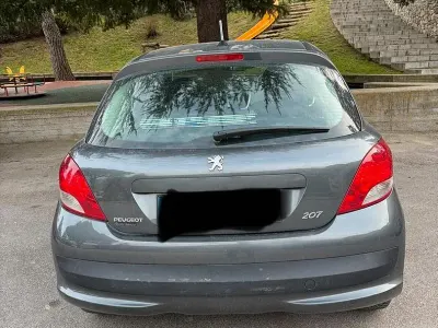 Usata Peugeot 207 75 CV (55 kW) 2010 Grigio Utilitaria