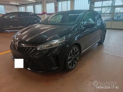 Usata Renault Clio V Techno 101 CV (74 kW) 2024 Nero Berlina