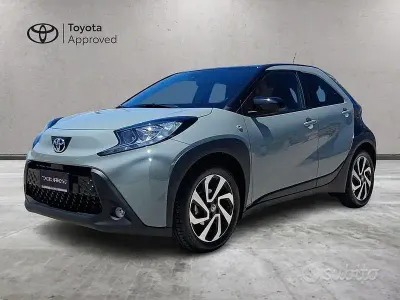Usata Toyota Aygo X Trend 72 CV (52 kW) 2024 Verde SUV