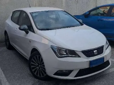 Usata Seat Ibiza CONNECT 75 CV (55 kW) 2016 Bianco Berlina