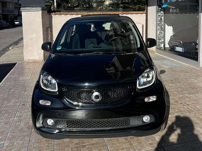 Nero Usata 2019 Smart ForFour Superpassion Utilitaria | 11.890 € (Buon prezzo)