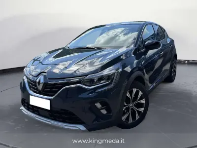 Usata Renault Captur Techno 143 CV (105 kW) 2023 Blu/azzurro SUV