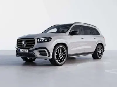 Nuova Mercedes GLS600 Maybach 557 CV (409 kW) 2026 Argento SUV