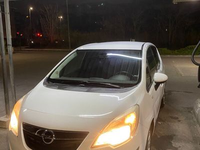 Bianco Usata 2011 Opel Meriva Monovolume | 4500 € (Buon prezzo)